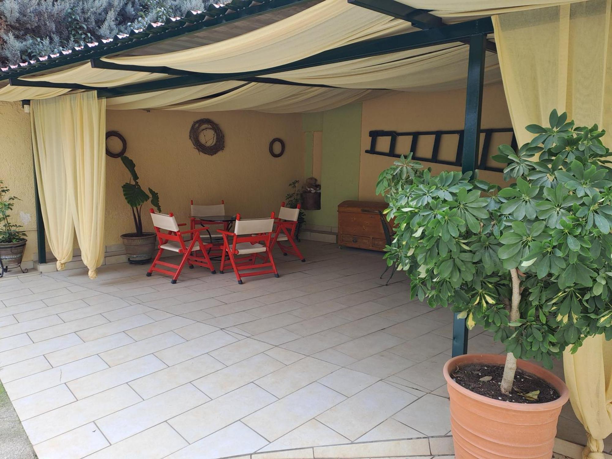 Vicky'S Place,Near Athens Airport Koropi Esterno foto